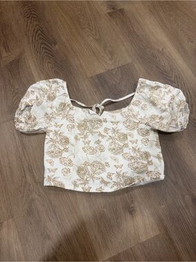 Rare Editions White Floral Puff Sleeve Crop Top
